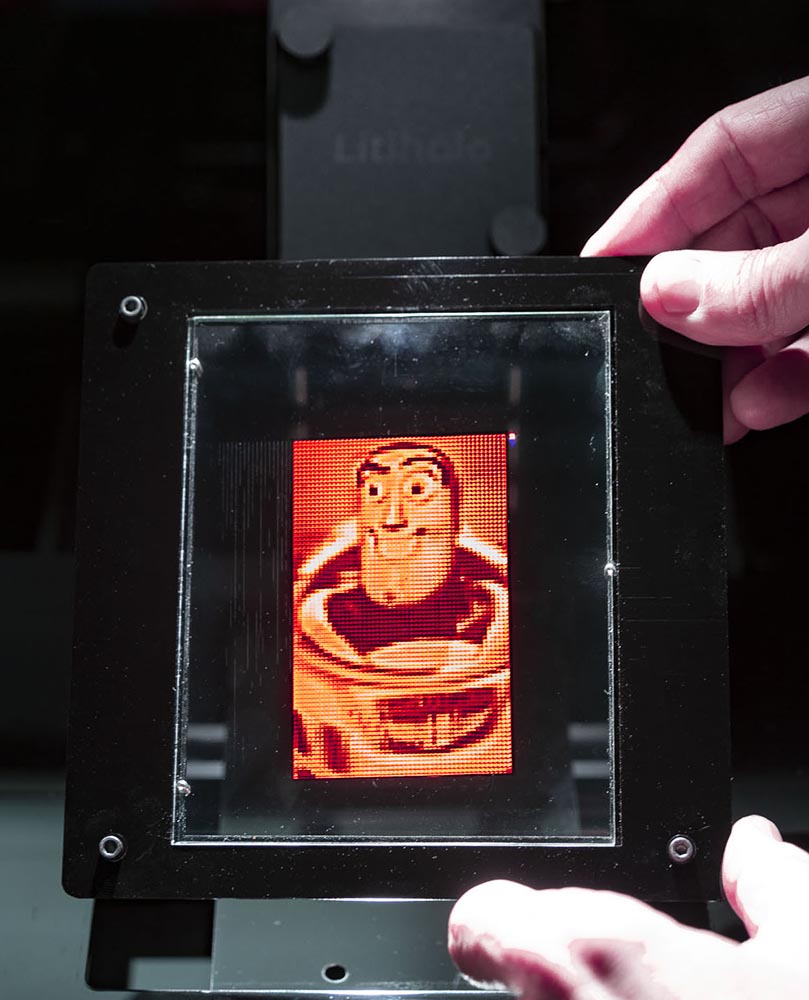buzz-hologram-on-the-printer